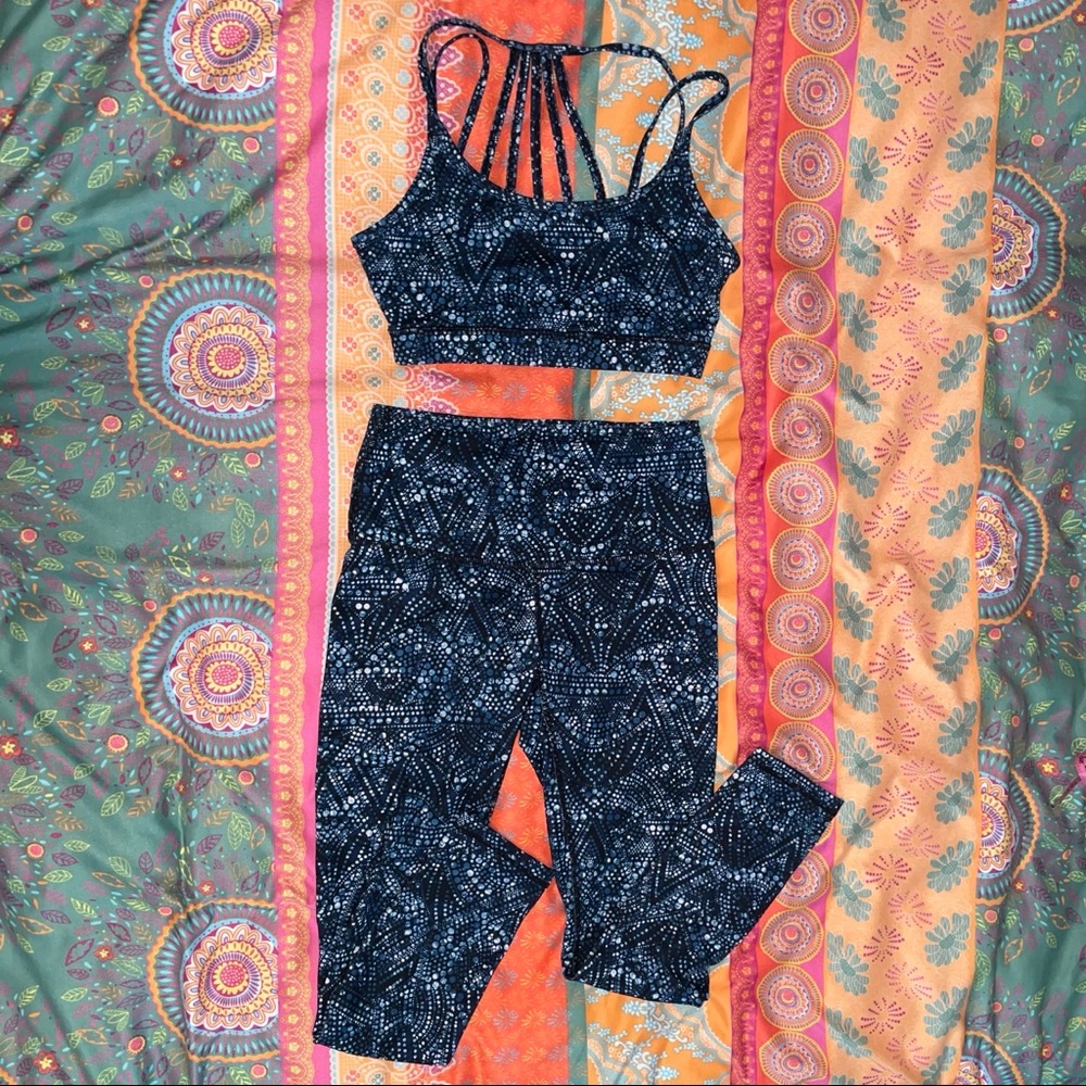 Yoga cropped leggings capris sports bra set